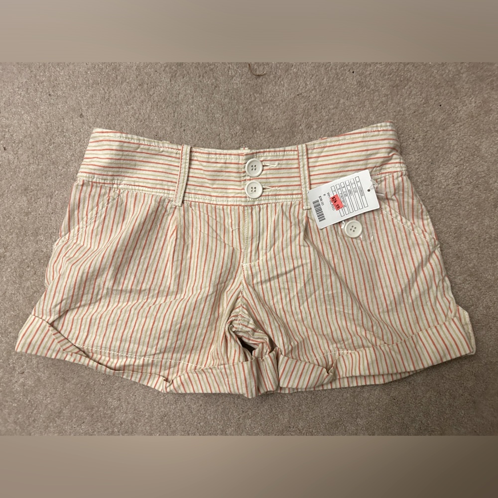 Urban Outfitters stripe shorts with tags size 6